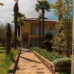 Olga Apartment *